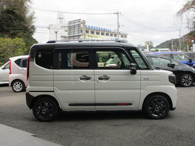 Suzuki SPACIA GEAR 2025