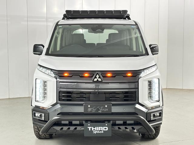 Mitsubishi DELICA D:5 2026