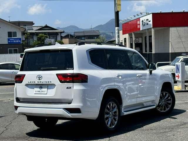 Toyota LAND CRUISER 2024