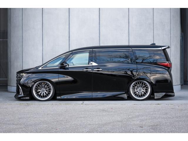 Toyota ALPHARD 2026