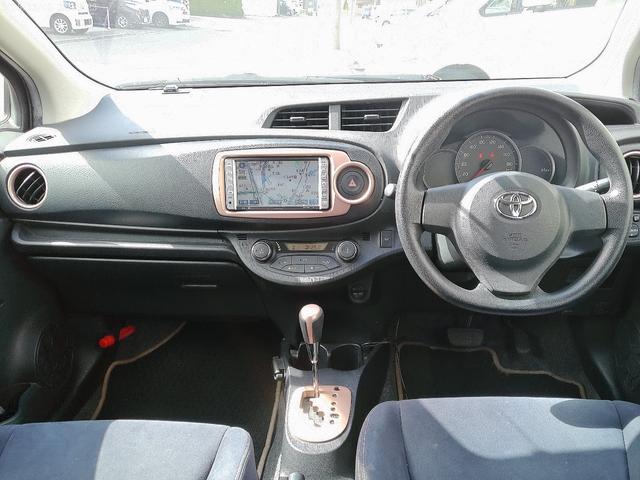 Toyota VITZ 2013