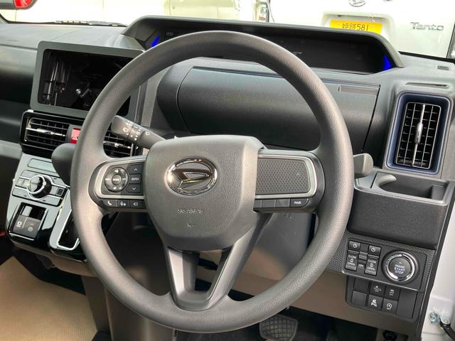 Daihatsu TANTO 2025