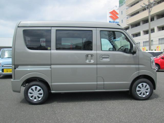 Suzuki EVERY 2025