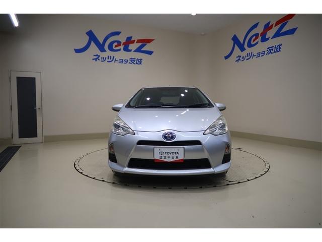 Toyota AQUA 2012
