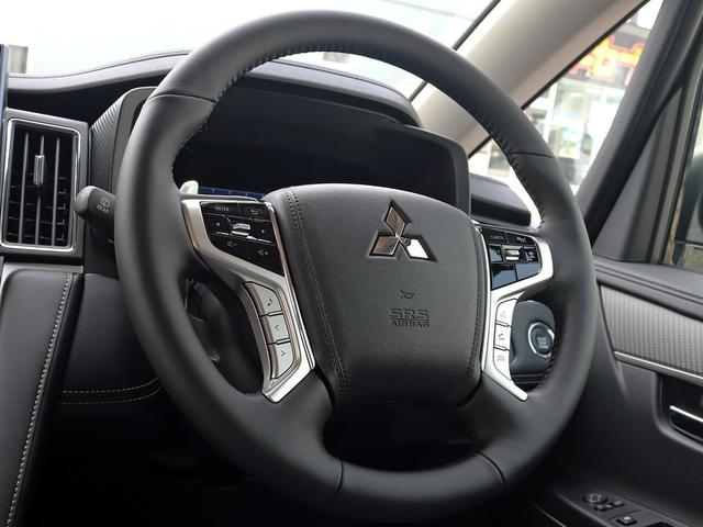 Mitsubishi DELICA D:5 2026