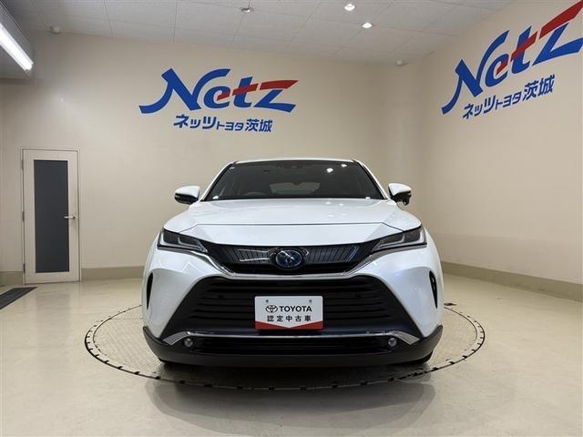 Toyota HARRIER HYBRID 2021