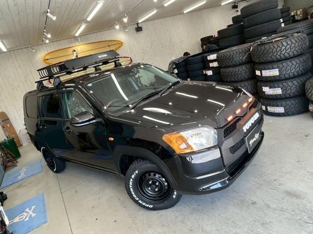 Toyota PROBOX 2025