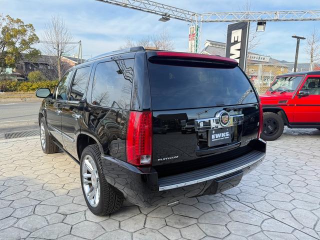Cadillac CADILLAC ESCALADE 2013