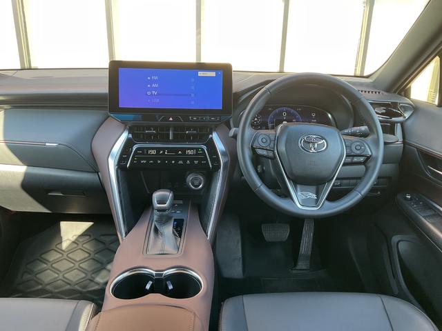 Toyota HARRIER 2023