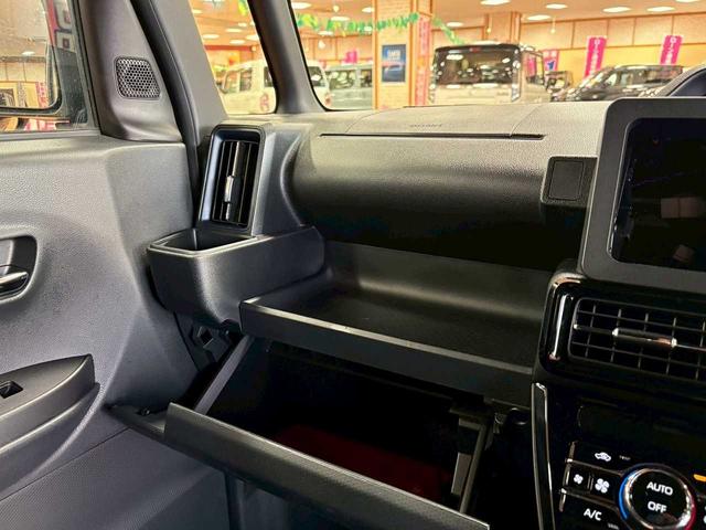 Daihatsu TANTO 2025