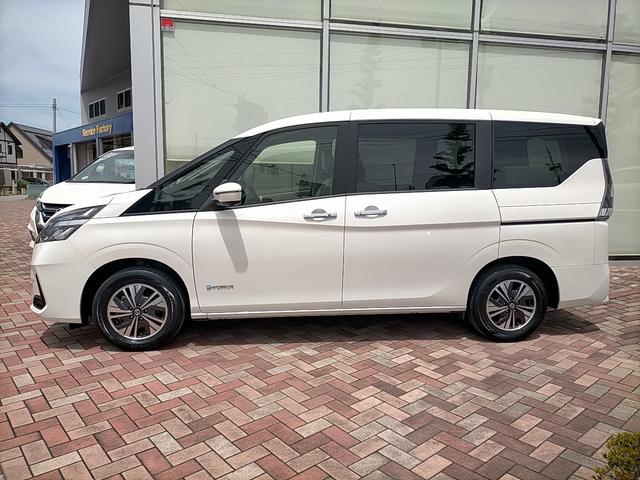 Nissan SERENA 2021
