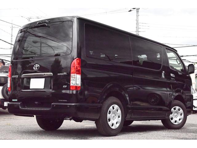 Toyota HIACE VAN 2025