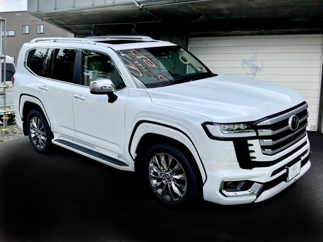 Toyota LAND CRUISER 2025