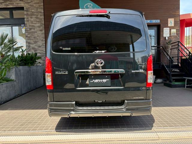 Toyota HIACE VAN 2025