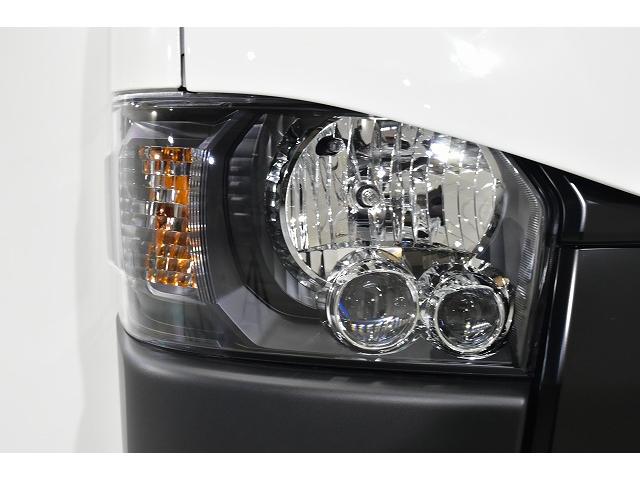 Toyota HIACE VAN 2026