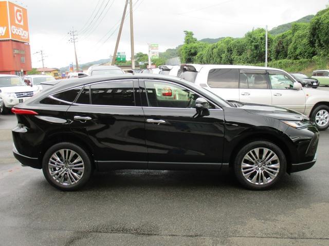 Toyota HARRIER HYBRID 2021