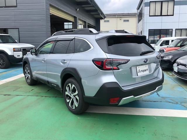 Subaru LEGACY OUTBACK 2023