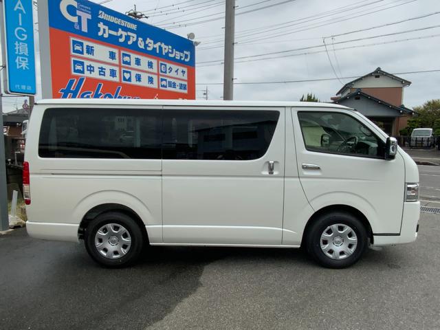 Toyota HIACE VAN 2025