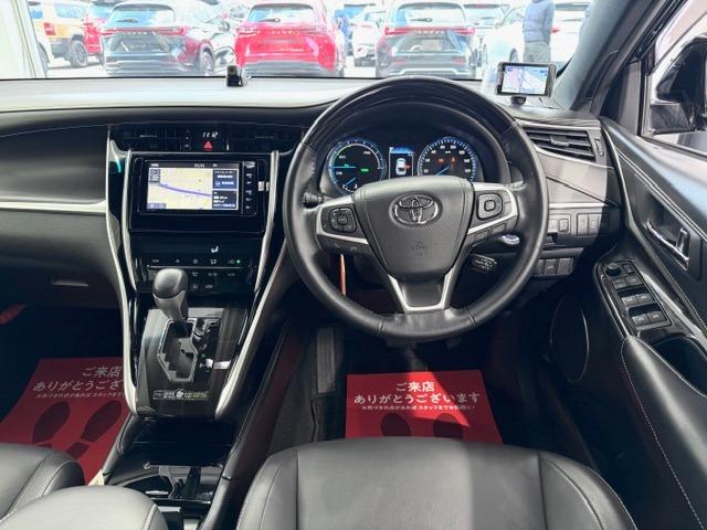 Toyota HARRIER HYBRID 2019