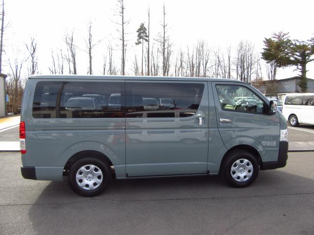 Toyota HIACE VAN 2026