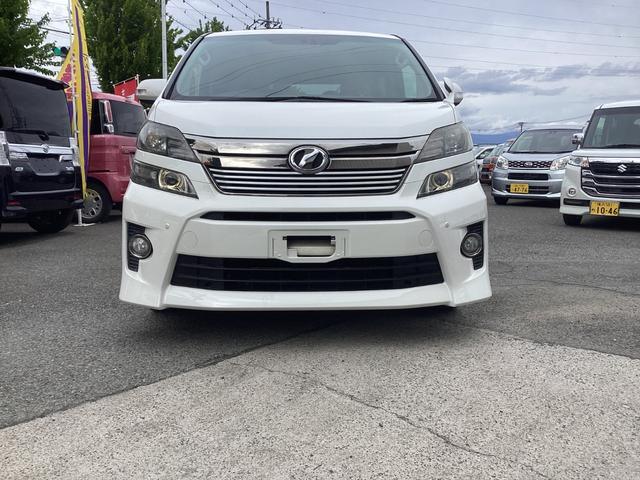 Toyota VELLFIRE 2012