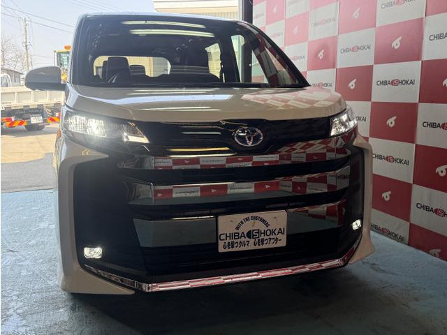 Toyota NOAH 2025