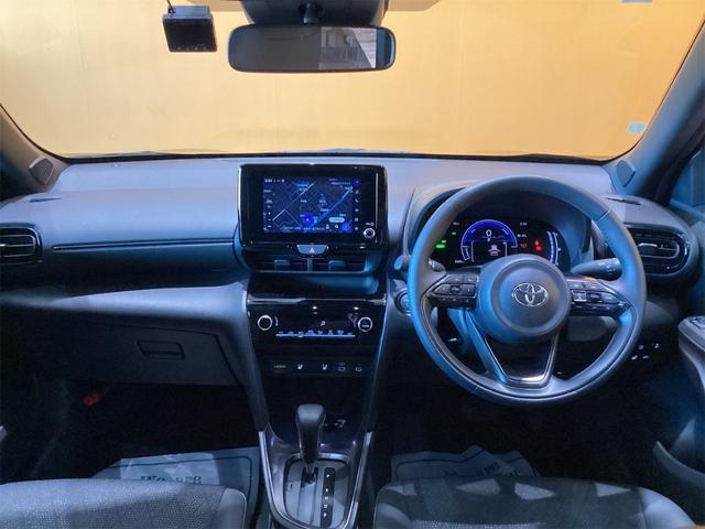 Toyota YARIS CROSS 2025