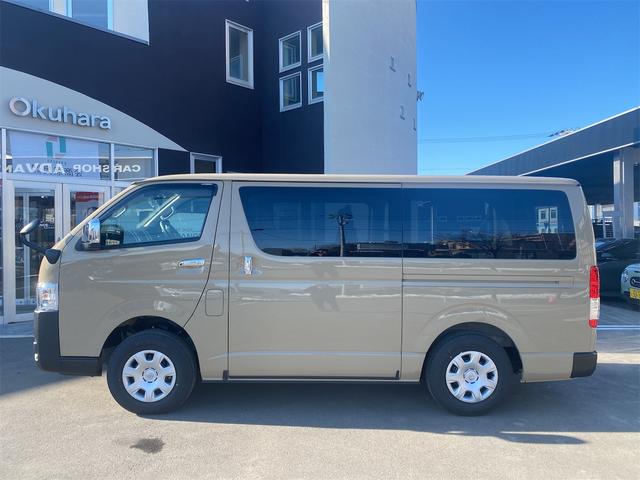Toyota HIACE VAN 2025