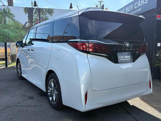 Toyota ALPHARD 2025