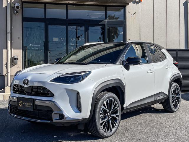 Toyota YARIS CROSS 2025
