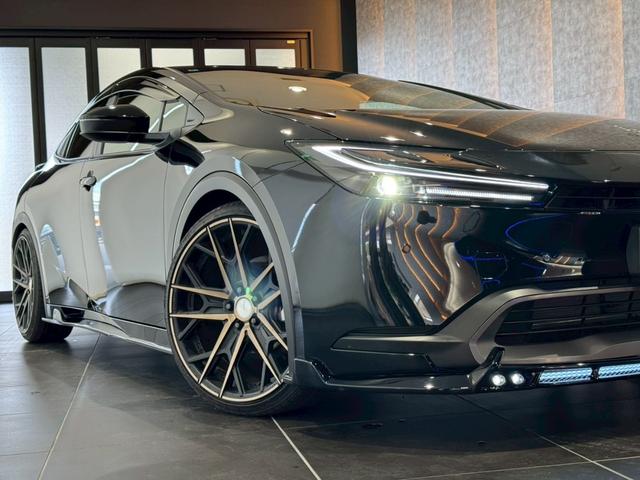 Toyota PRIUS 2024