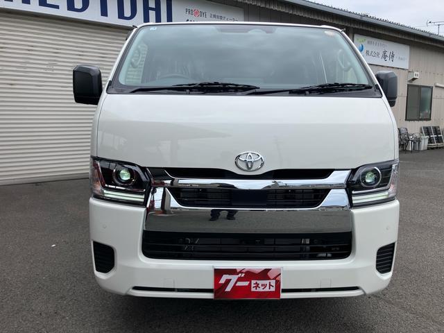 Toyota HIACE VAN 2026