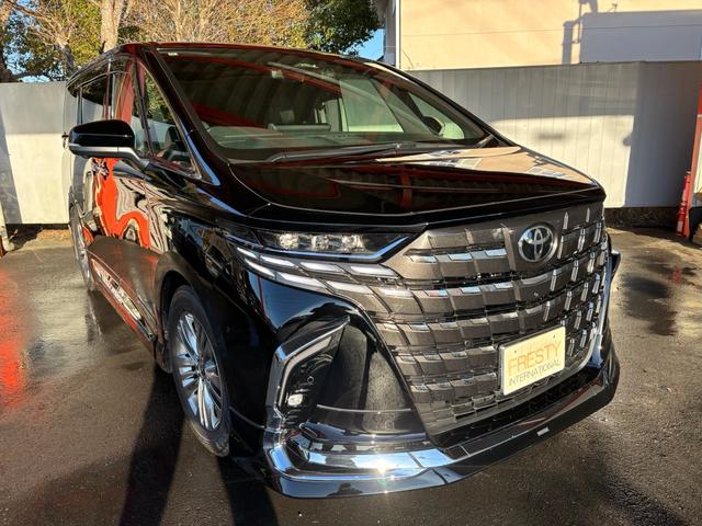 Toyota ALPHARD 2024