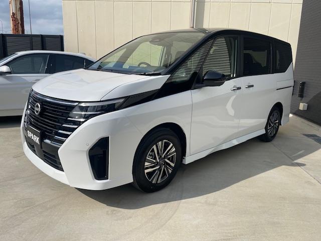 Nissan SERENA 2025