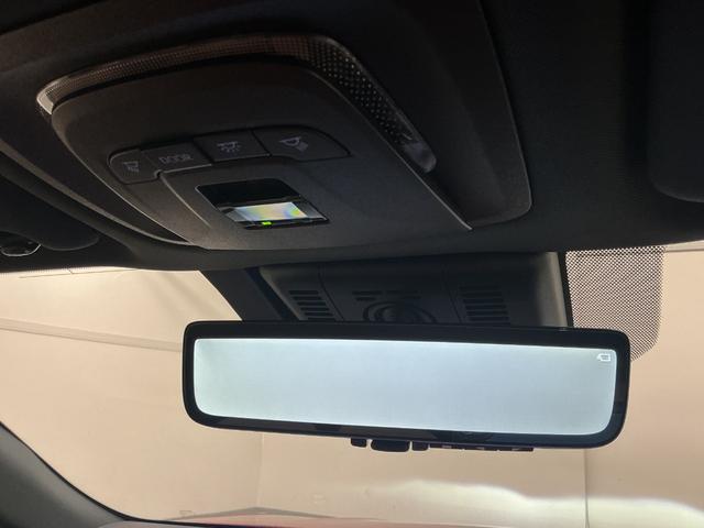 Toyota CROWN SPORT 2024