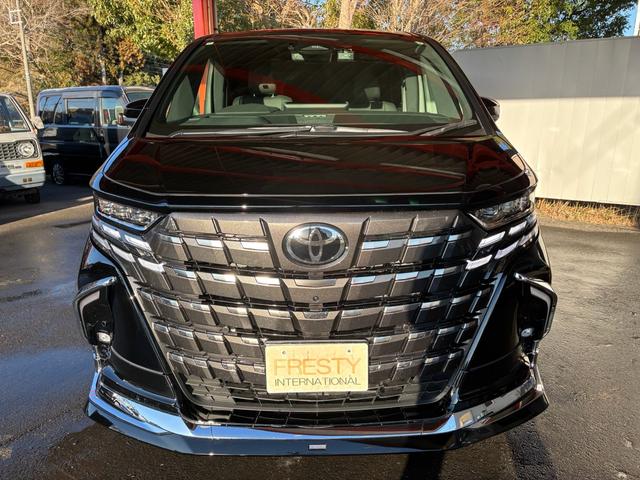 Toyota ALPHARD 2024