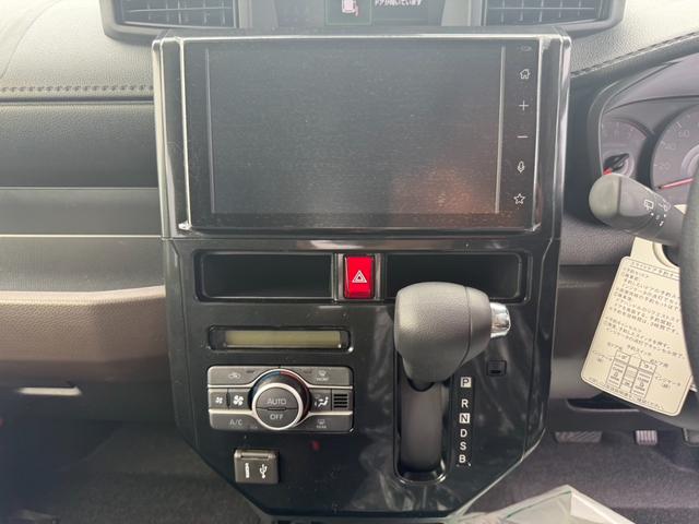 Toyota ROOMY 2025