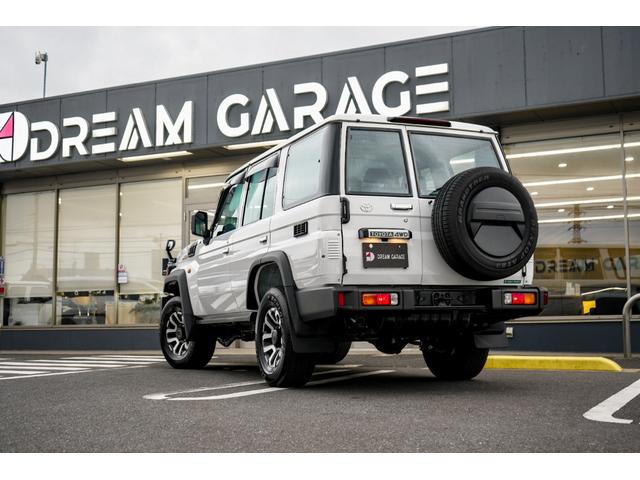 Toyota LAND CRUISER 2023