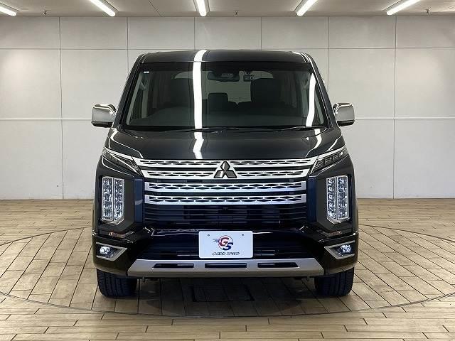 Mitsubishi DELICA D:5 2024