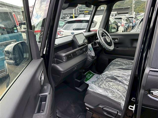 Honda N-BOX CUSTOM 2025