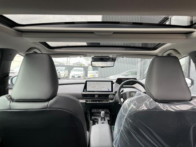 Toyota PRIUS 2025