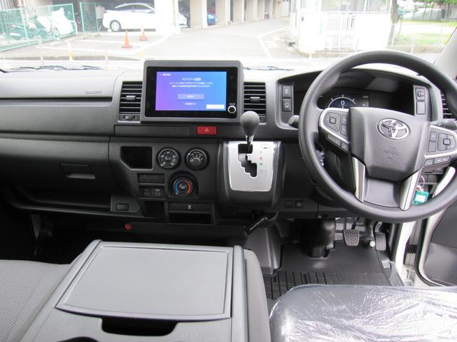 Toyota HIACE VAN 2026