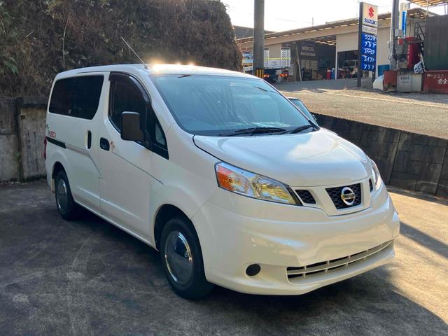 Nissan NV200 VANETTE VAN 2017