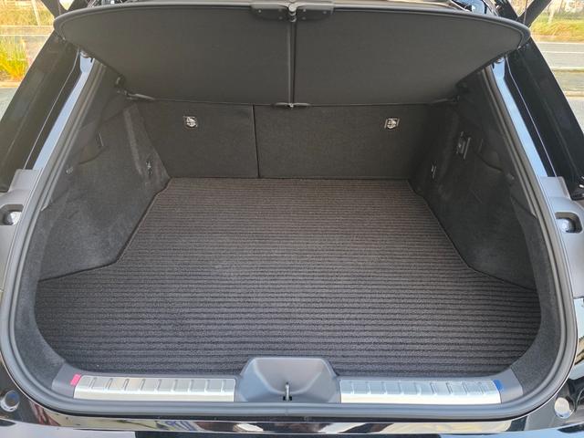 Toyota CROWN SPORT 2024