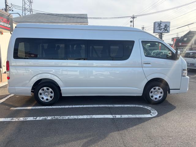 Toyota HIACE WAGON 2026