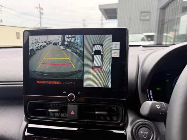 Toyota YARIS CROSS 2026