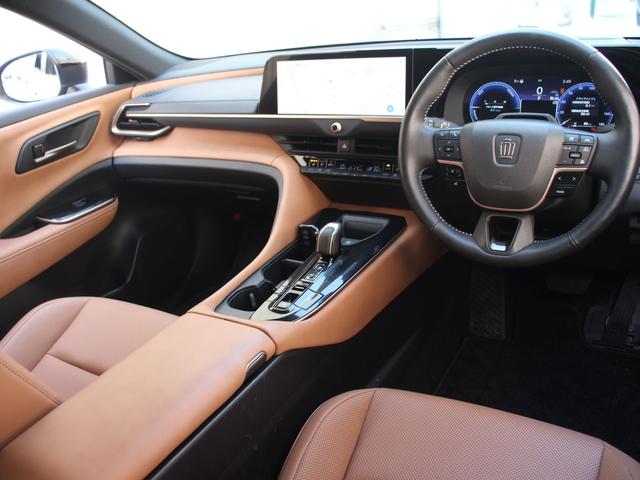 Toyota CROWN SPORT 2023