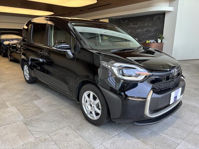 Toyota SIENTA 2025