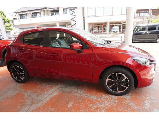Mazda MAZDA2 2025