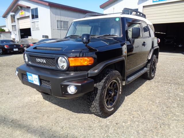 Toyota FJ CRUISER 2013
